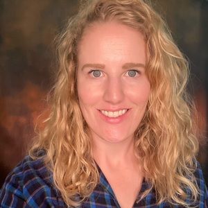 Meet your Posher, Becca